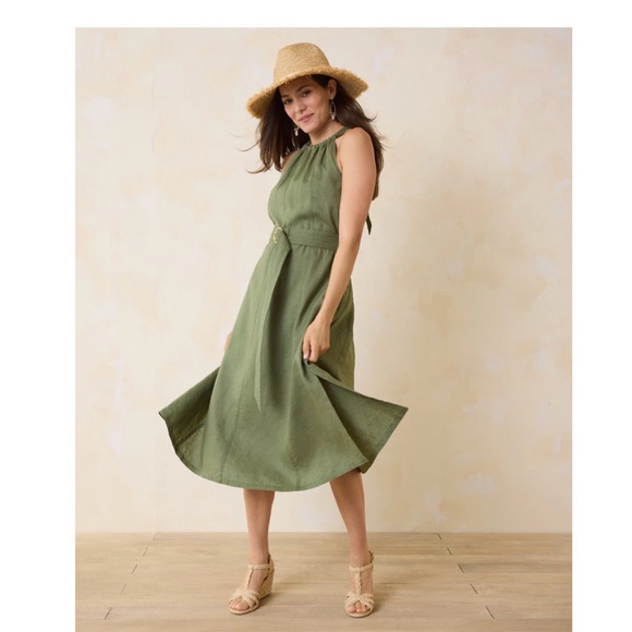 Tommy Bahama Dresses & Skirts - Tommy Bahama Elegant Green Sleeveless Dress Size Medium